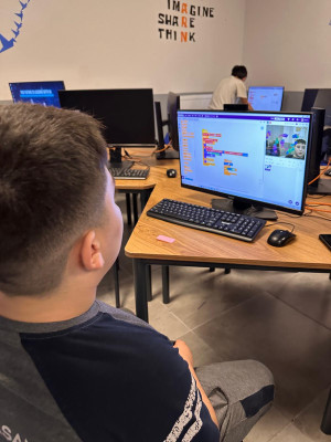 Pictoblox Uygulaması ile Yapay Zeka Temelli Kodlama , El Tanıma